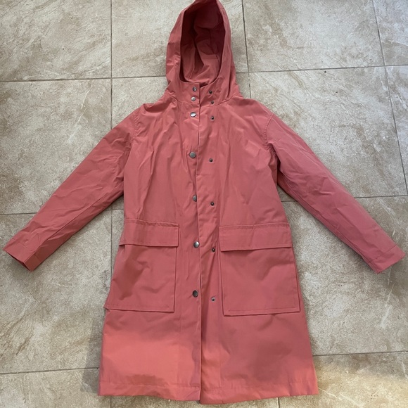 Beautiful jacket - Picture 2 of 5